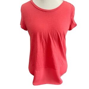 EXPRESS || Coral Short Sleeve Sheer Shirt || size Medium